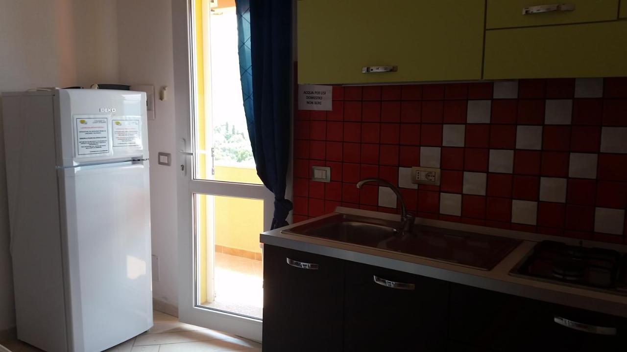 Casa Vacanze "La Caldosa" Badesi Zewnętrze zdjęcie