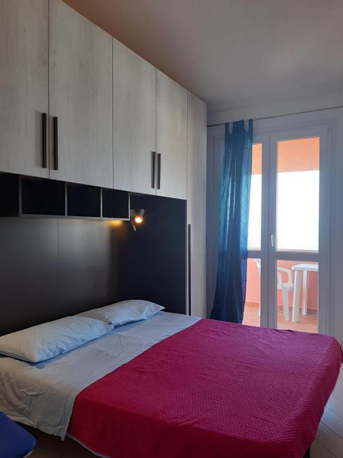 Casa Vacanze "La Caldosa" Badesi Zewnętrze zdjęcie