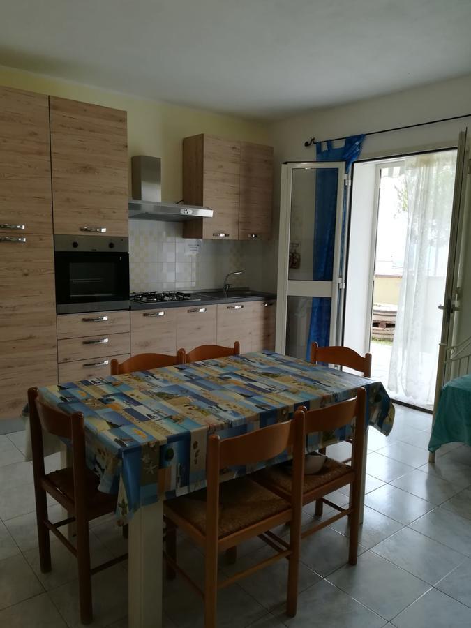 Casa Vacanze "La Caldosa" Badesi Zewnętrze zdjęcie