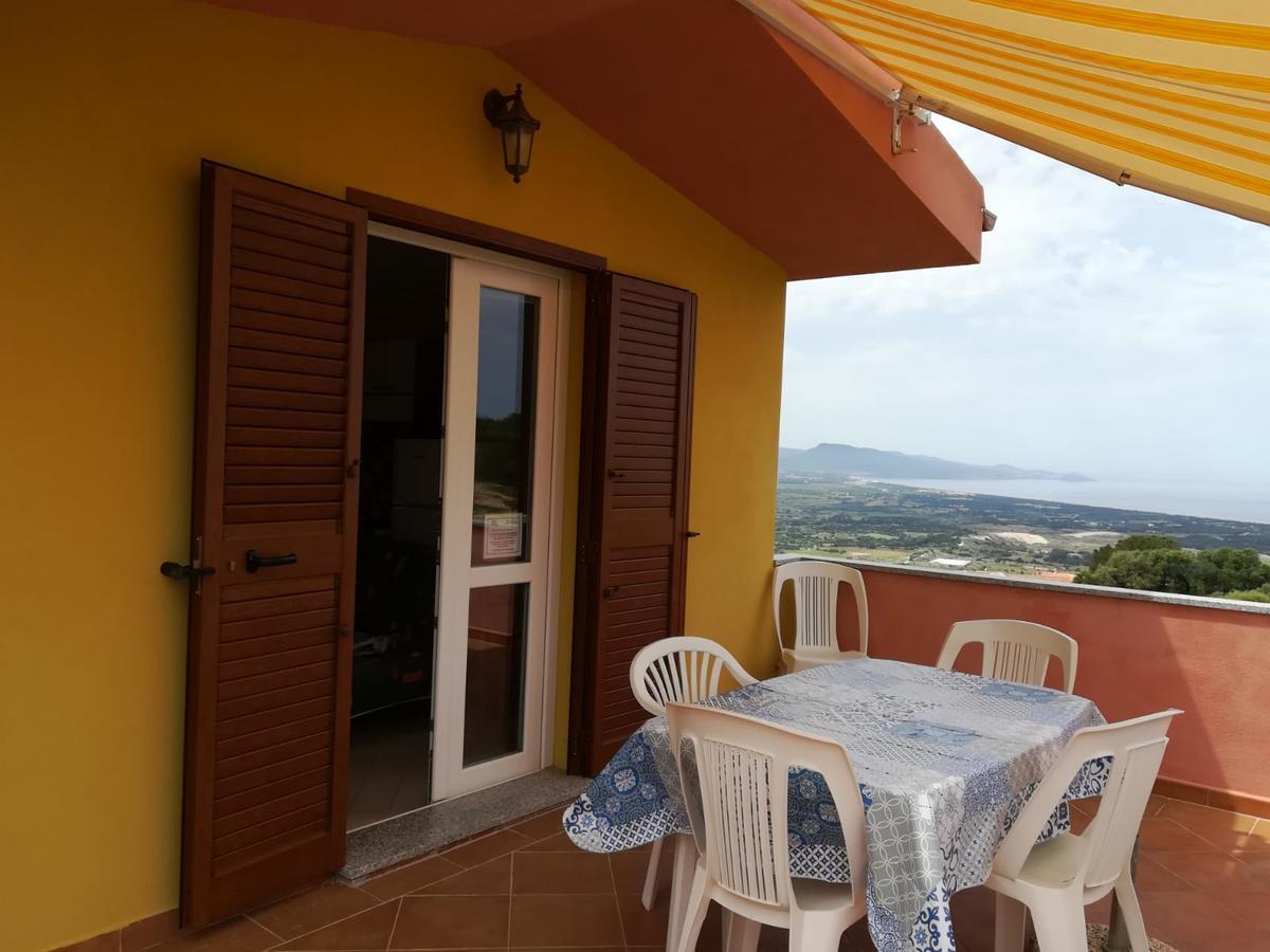 Casa Vacanze "La Caldosa" Badesi Zewnętrze zdjęcie